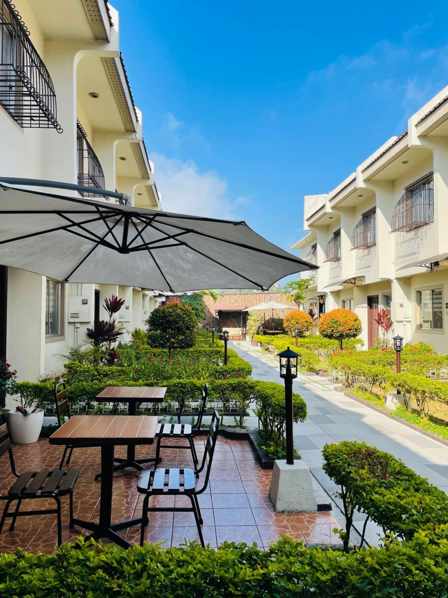 Baguio Holiday Villas Baguio City Exterior foto